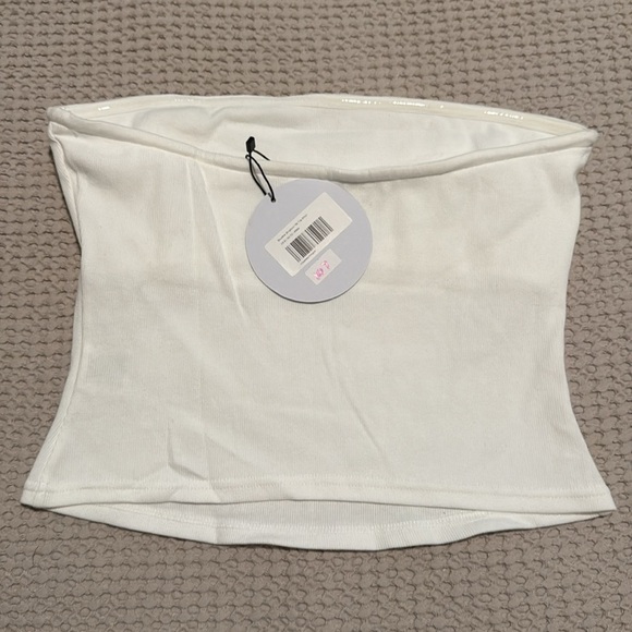 NWT princess polly baseline strapless rib top - Picture 5 of 6